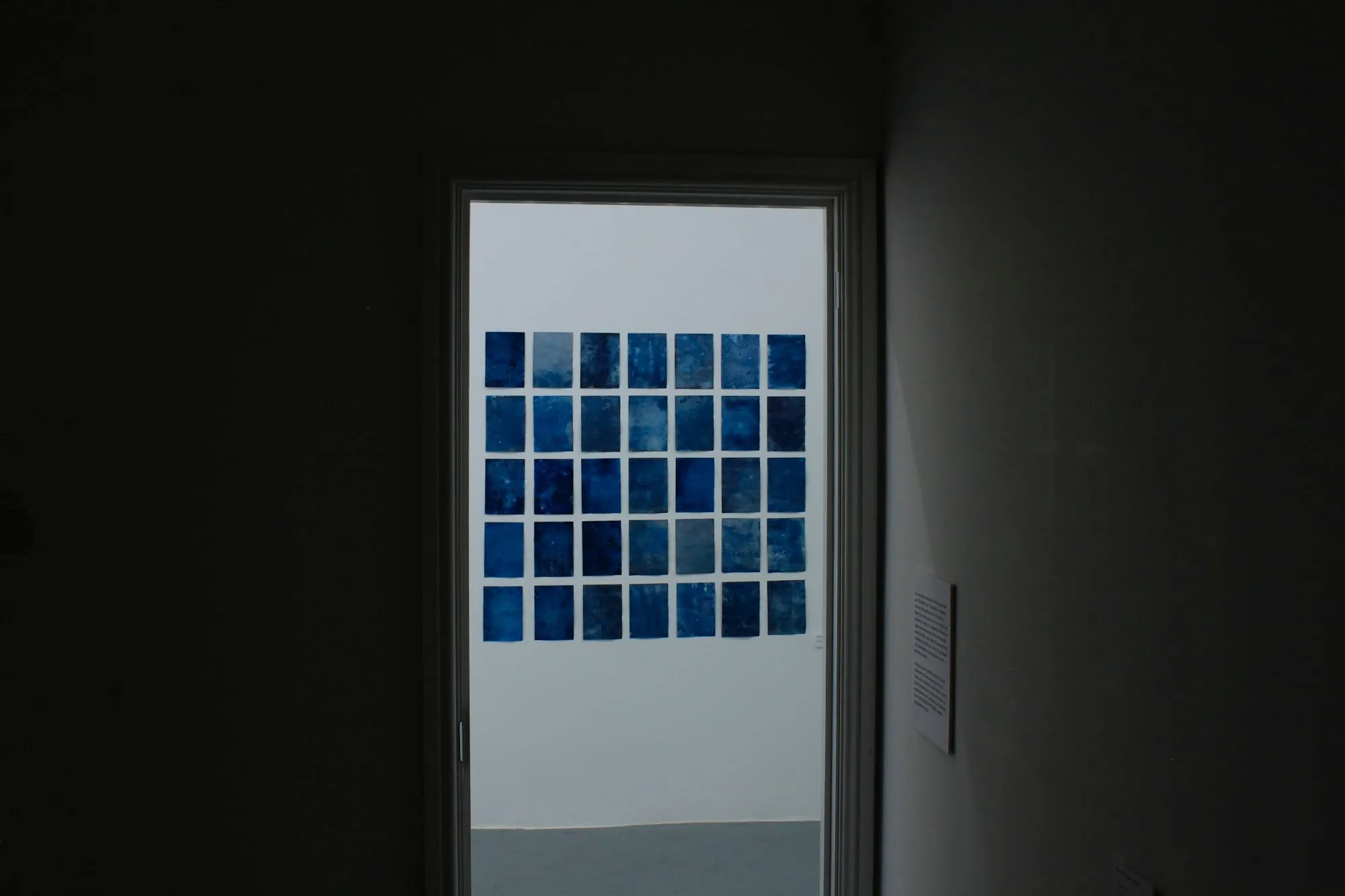 英国・ロンドン〈Grove Gallery〉にて個展『Wait for Me, See You Again...』開催